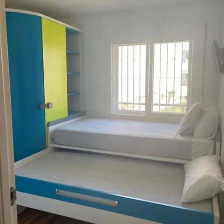 Amplio, Moderno Apartamento 3 Benalmadena